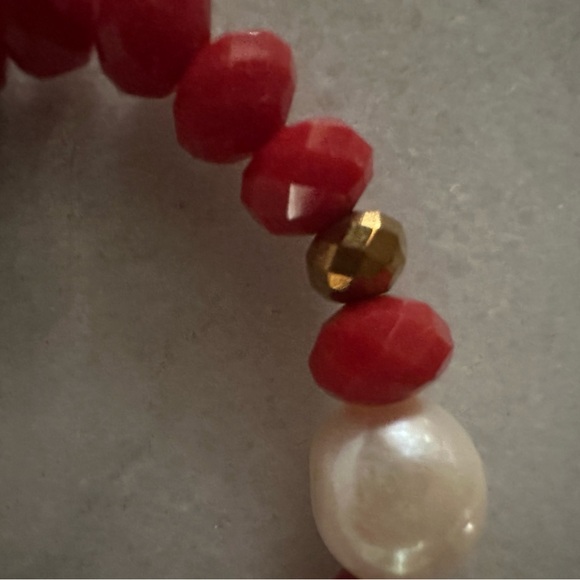 Red Bracelet - Picture 5 of 6